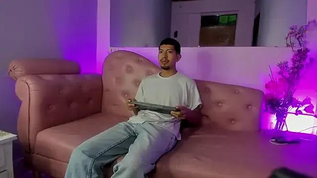 AxelAndJeremy from StripChat is Freechat