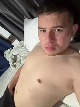 axelnoir_ from StripChat is Freechat