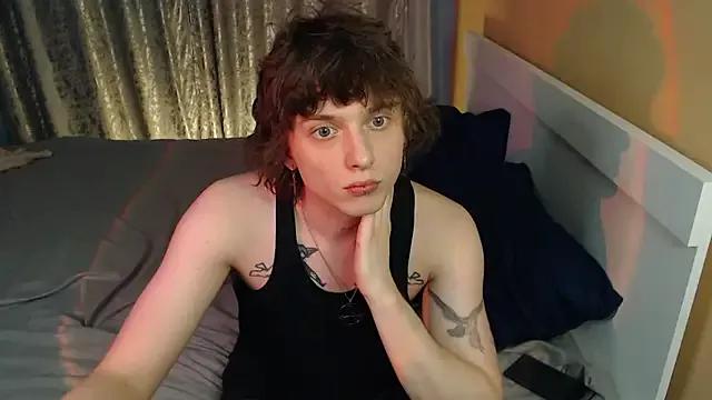 axxxturel from StripChat