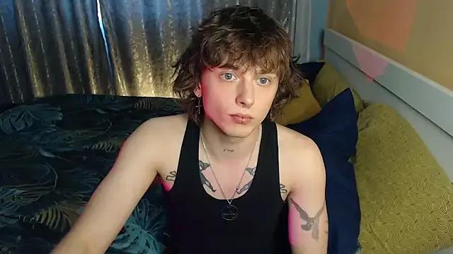 axxxturel from StripChat