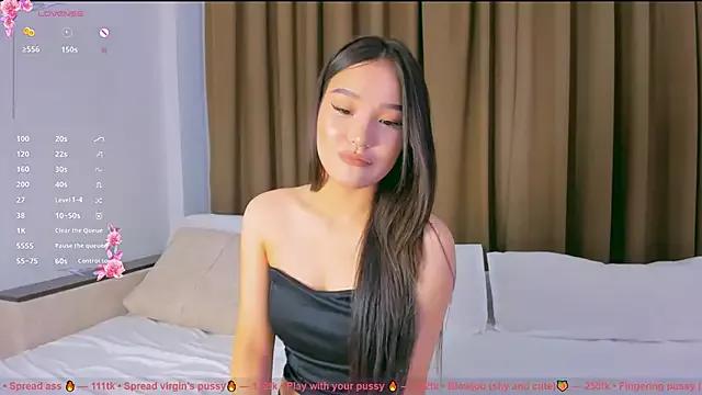 ayablush from StripChat is Freechat