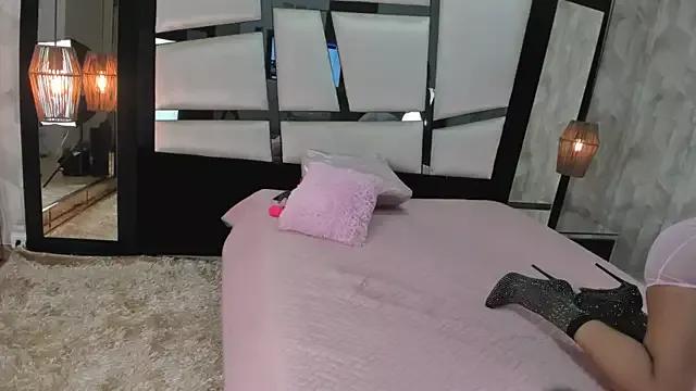 AylaFerrer1 from StripChat