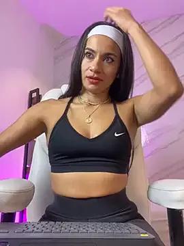 ayy_falcon from StripChat