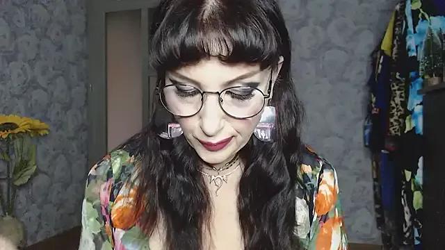 Aziza1 from StripChat