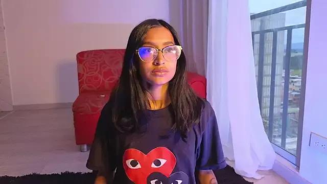 babby_bella from StripChat