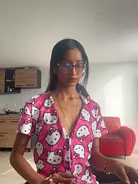 babby_bella from StripChat is Freechat