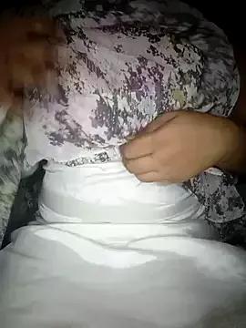 baby-bunny22 from StripChat is Freechat