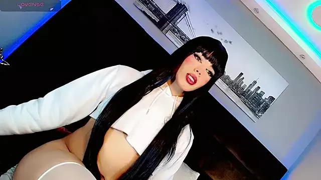 Baby-Isa from StripChat