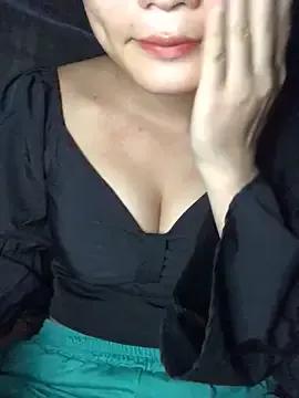 Baby-lan from StripChat is Freechat