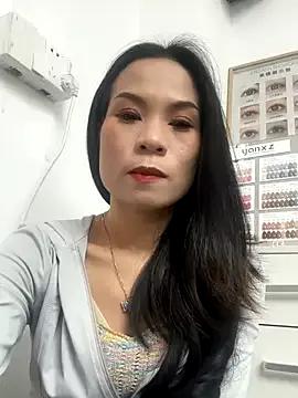 Baby-mmm from StripChat