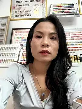 Baby-mmm from StripChat