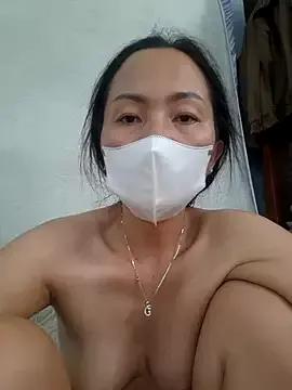 Baby-sexytits18 from StripChat