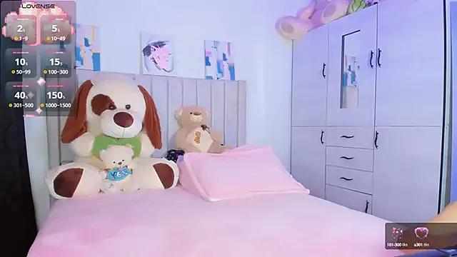 baby_cleo from StripChat