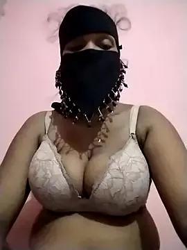 Baby_Dollll from StripChat