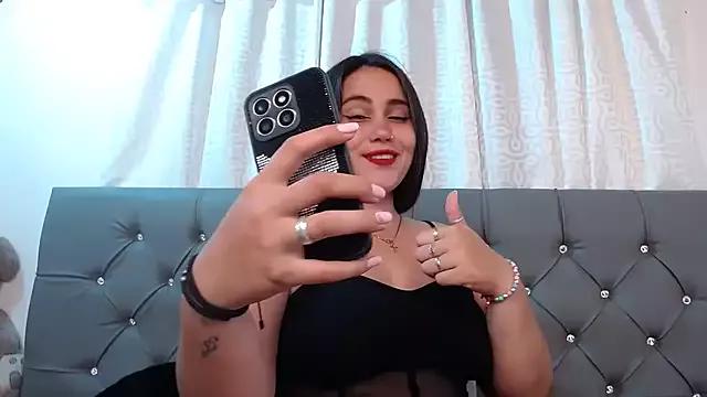 Baby_hornyJM from StripChat