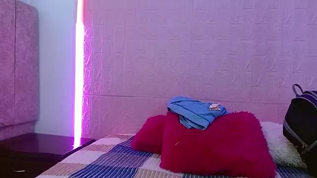 Baby_Kinky_ from StripChat is Freechat