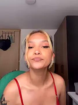 baby_lizy from StripChat