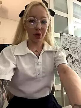 babydolll from StripChat