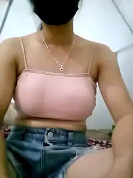 Babydone111 from StripChat