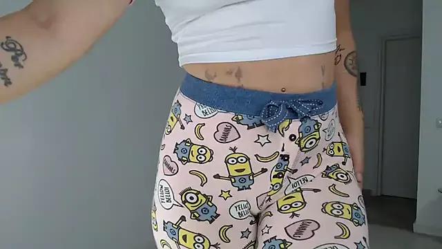 babygirldiabla from StripChat