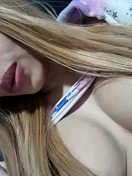 Babyleti from StripChat is Freechat