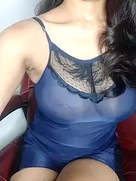 babyqueen001 from StripChat is Freechat