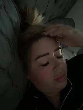 BadBitchClaudia from StripChat