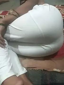 baddy8008 from StripChat