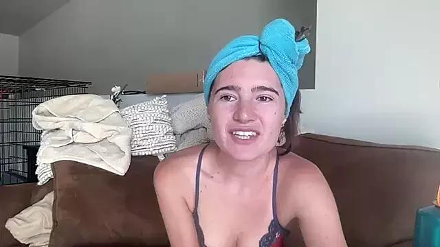 bambifarrina from StripChat