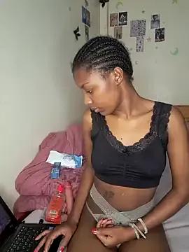 Bambii100 from StripChat