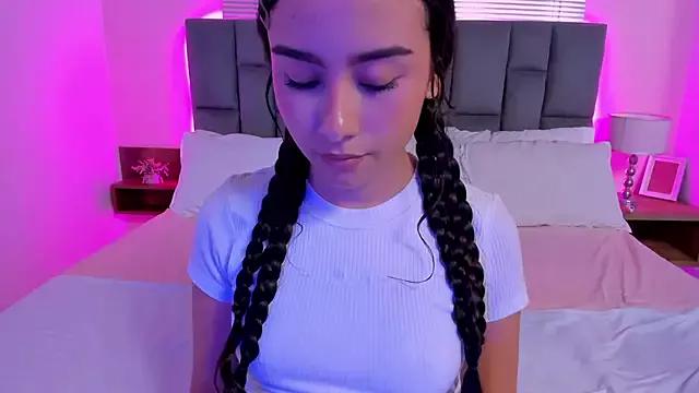 bambiluv1 from StripChat