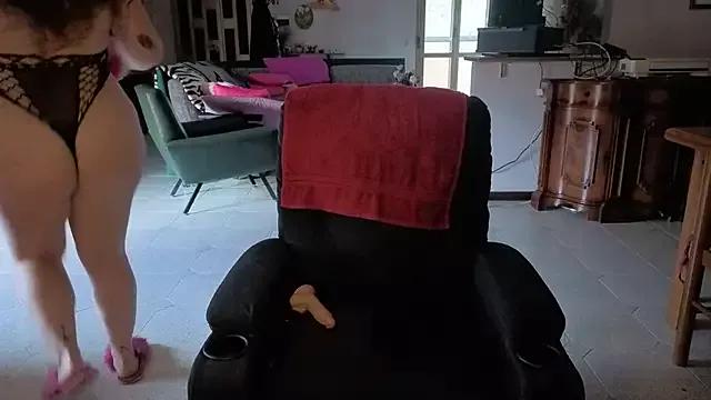 Bambol_yna webcams show profile image 