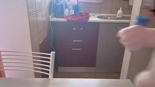 Bambol_yna from StripChat