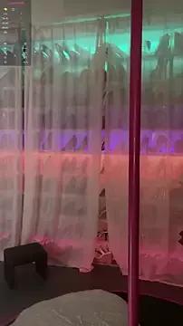 baobaomiqi_linger from StripChat