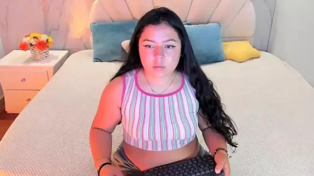 Barbara_honey from StripChat