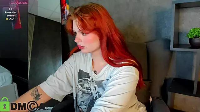 Discover our girls online shows and discover the company of countless livestreamers, with stunning shapes, sex toys and more.