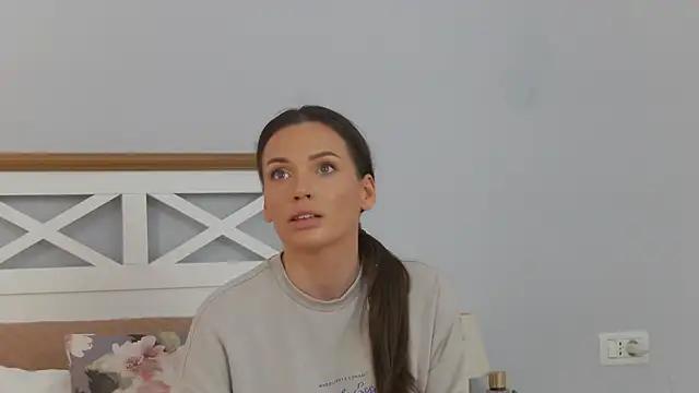 BarbaraHaze from StripChat