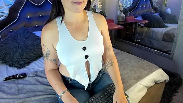 BarbaraTyleer from StripChat