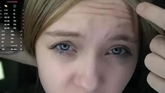 BarbaraViggiani from StripChat is Freechat