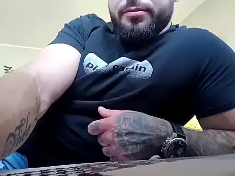 Barber33zk from StripChat