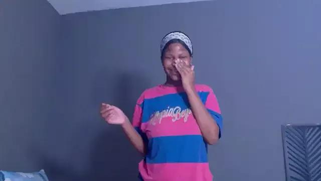 BarbieDoll21 from StripChat is Freechat