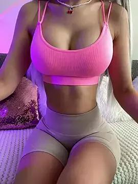 BarbieXs from StripChat