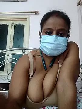 Barna_Love from StripChat is Freechat