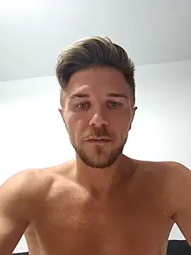 BassettFire from StripChat