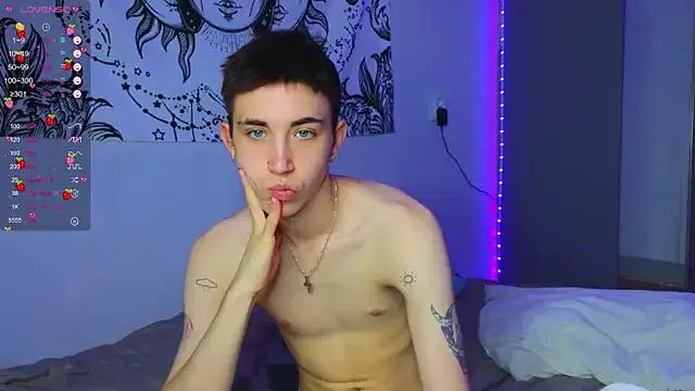 batarol0 from StripChat