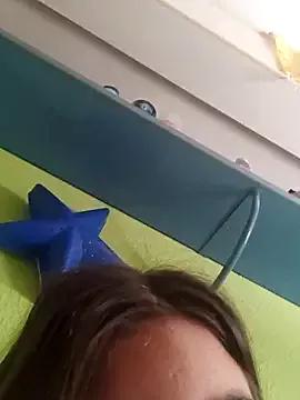 bbabyclauu from StripChat
