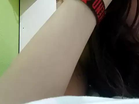 bbabyclauu from StripChat