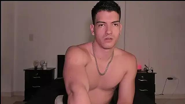bbbeachboy from StripChat