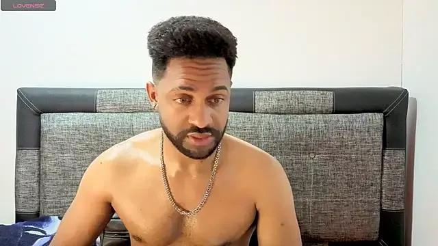 bbcblackhot34 from StripChat