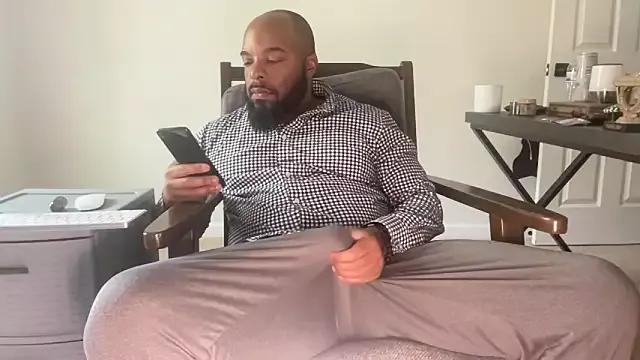 Bbcfun44 from StripChat